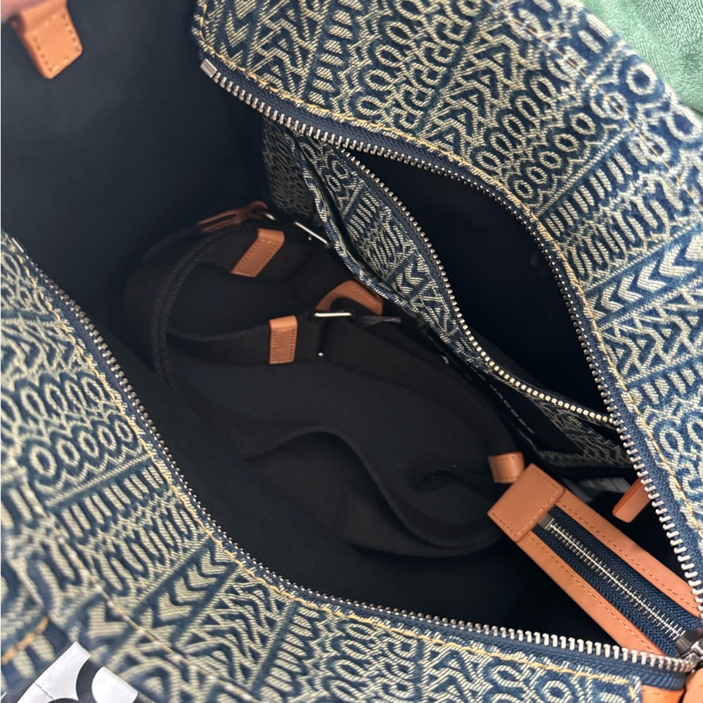 Marc Jacobs The Cargo Monogram Denim Medium Tote Bag - NWT - Picture 3 of 4